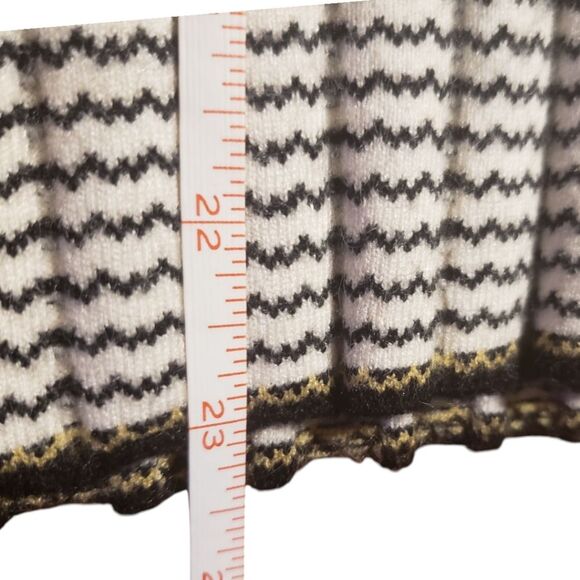 Gabby Isabella Striped Asymetrical Sweater - Picture 10 of 11